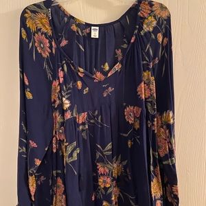 Blue floral babydoll style long sleeve top